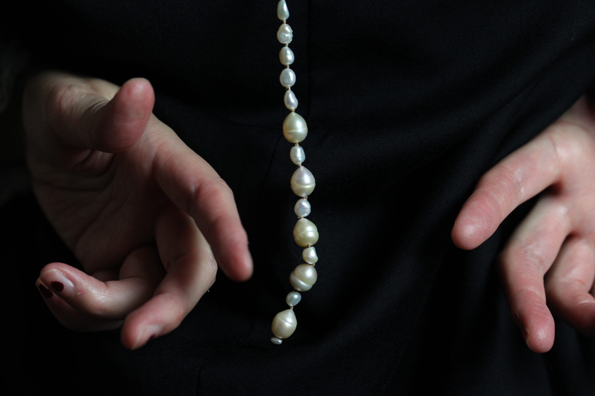 ALL KNOT LARIAT_BEIGE
