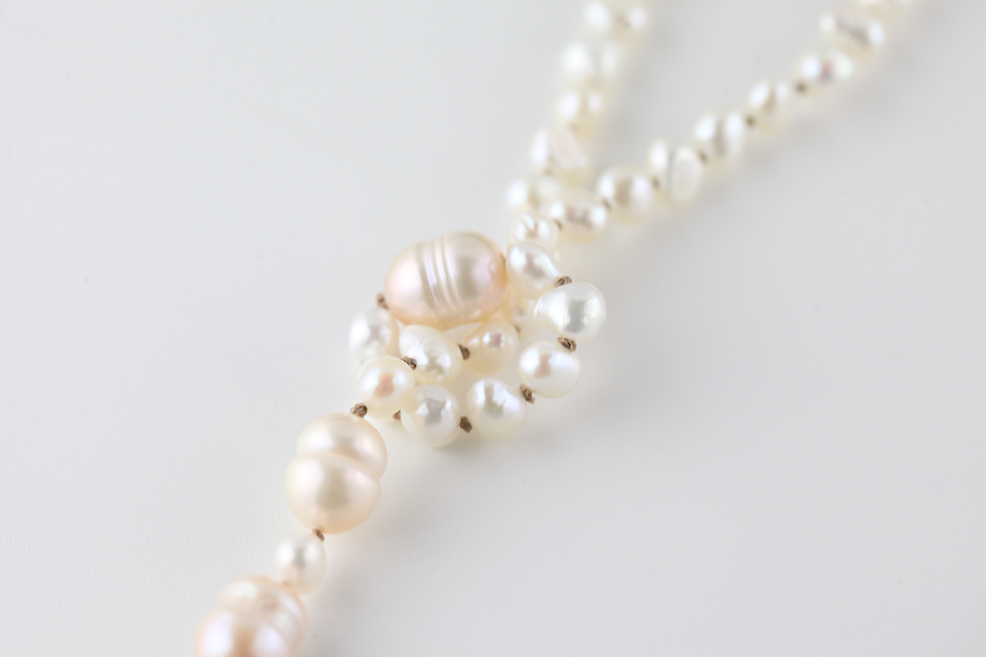 ALL KNOT LARIAT_BEIGE