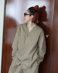 mayumi murasawa shirt_ベージュ_パンツ