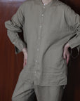 mayumi murasawa shirt_ベージュ_スタンドシャツ