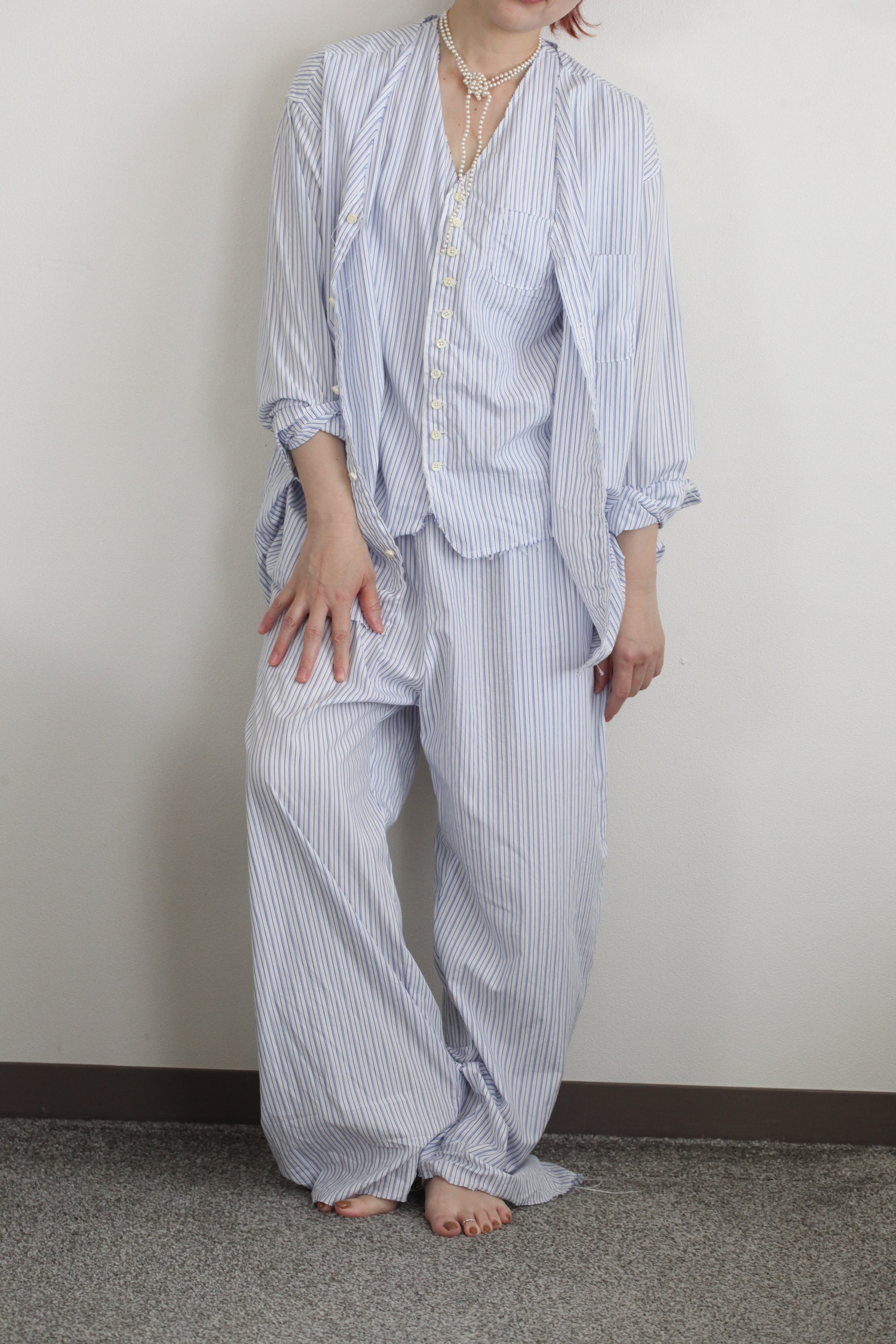 mayumi murasawa shirt_ブルーストライプ_Vシャツ