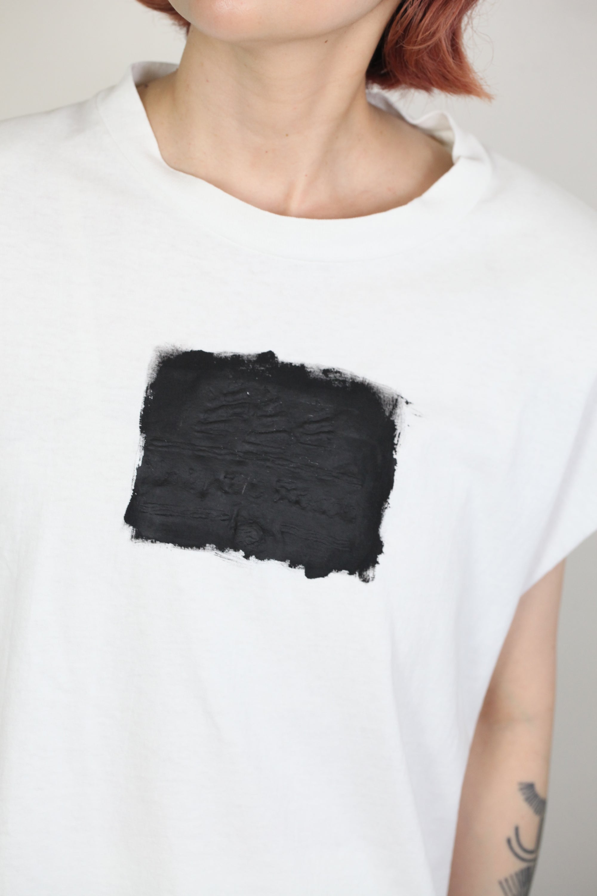 3_ノースリーブTシャツ