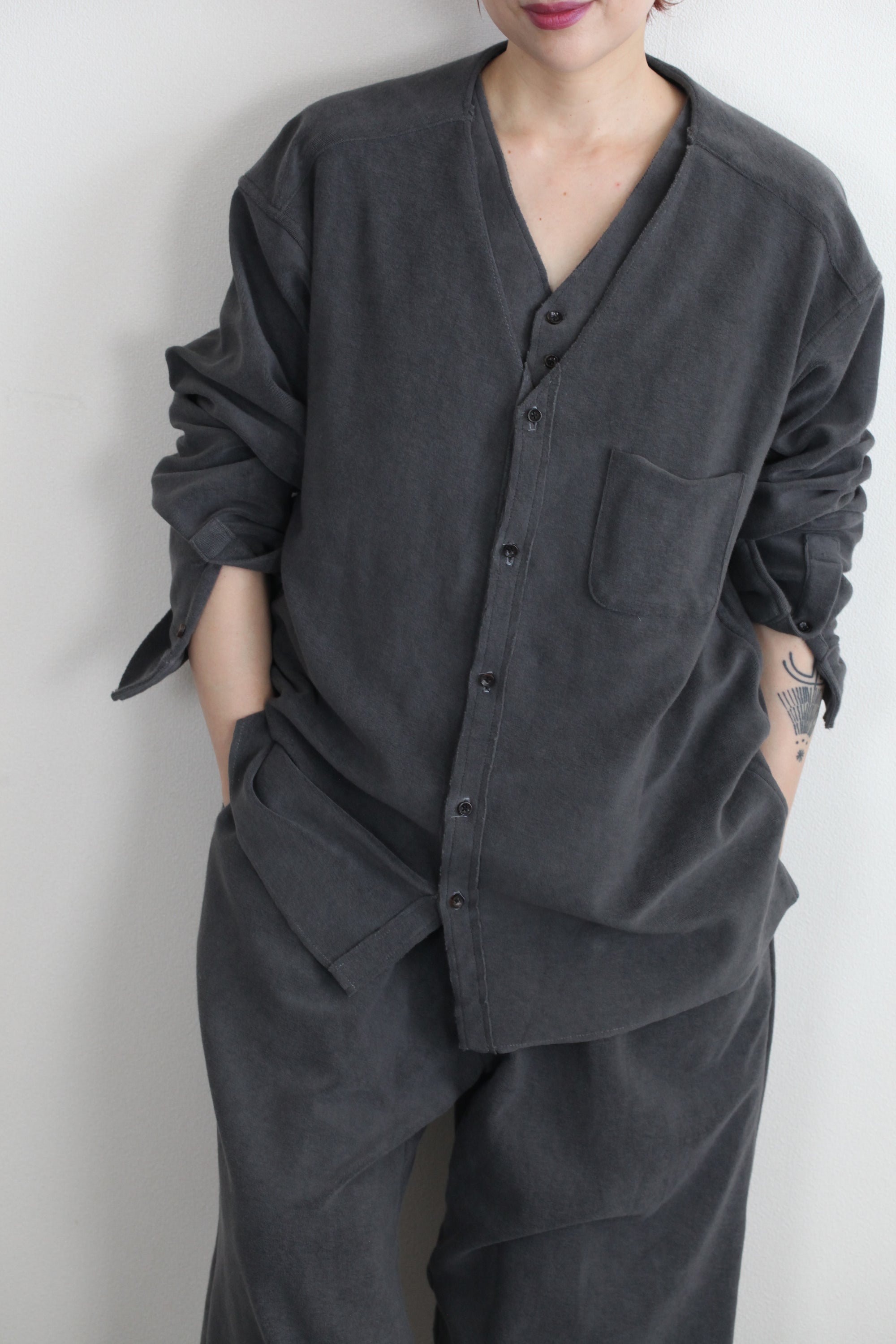 mayumi murasawa shirt_パイルコットン_Vシャツ
