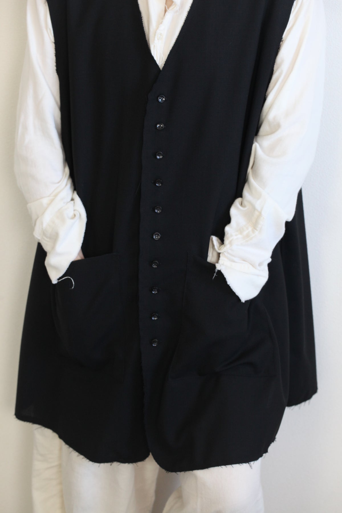 ロングベスト_グランピアンズウール_黒