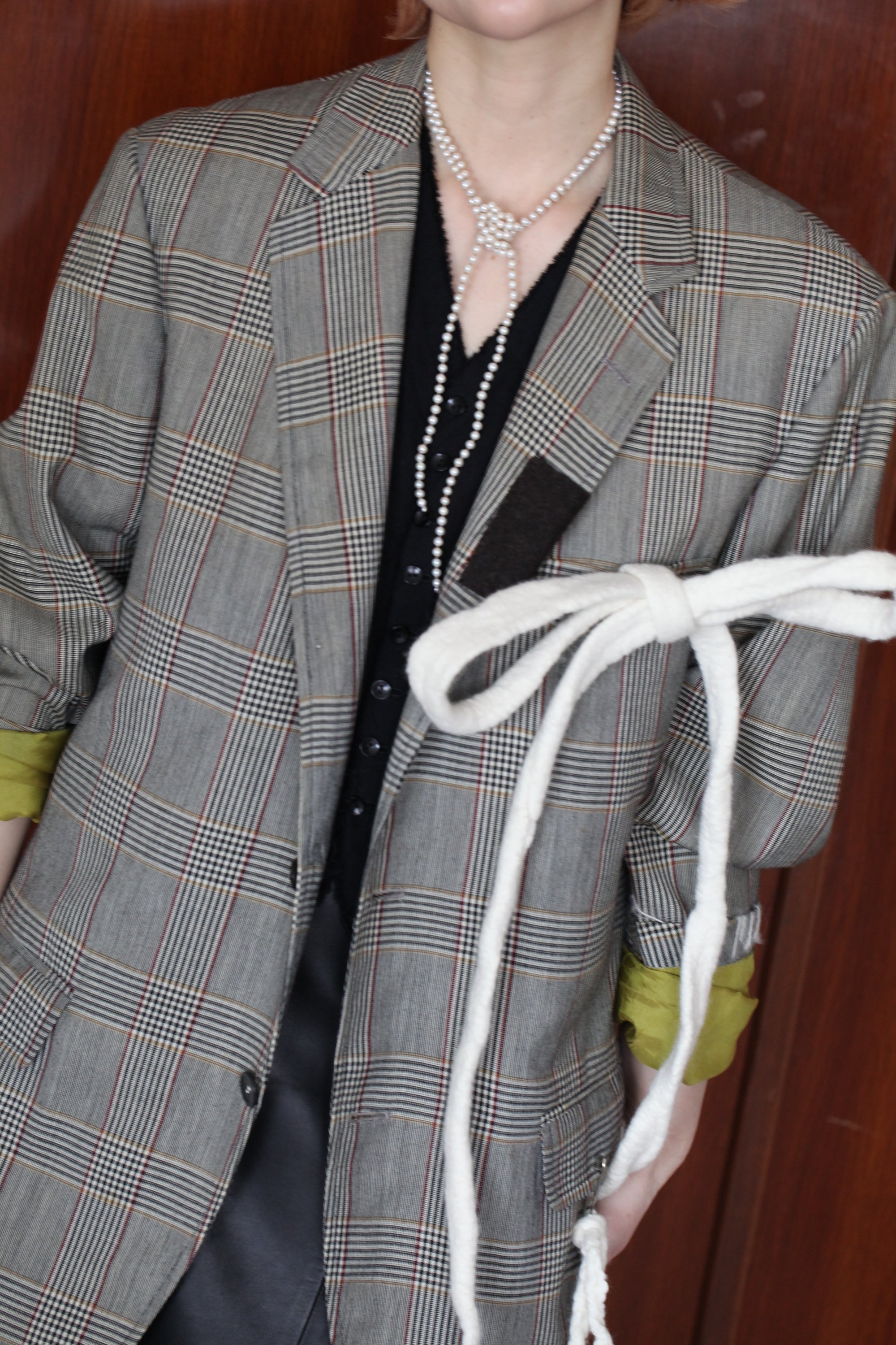 1_ウェットフェルトジャケット_バロックフェルトピン付き