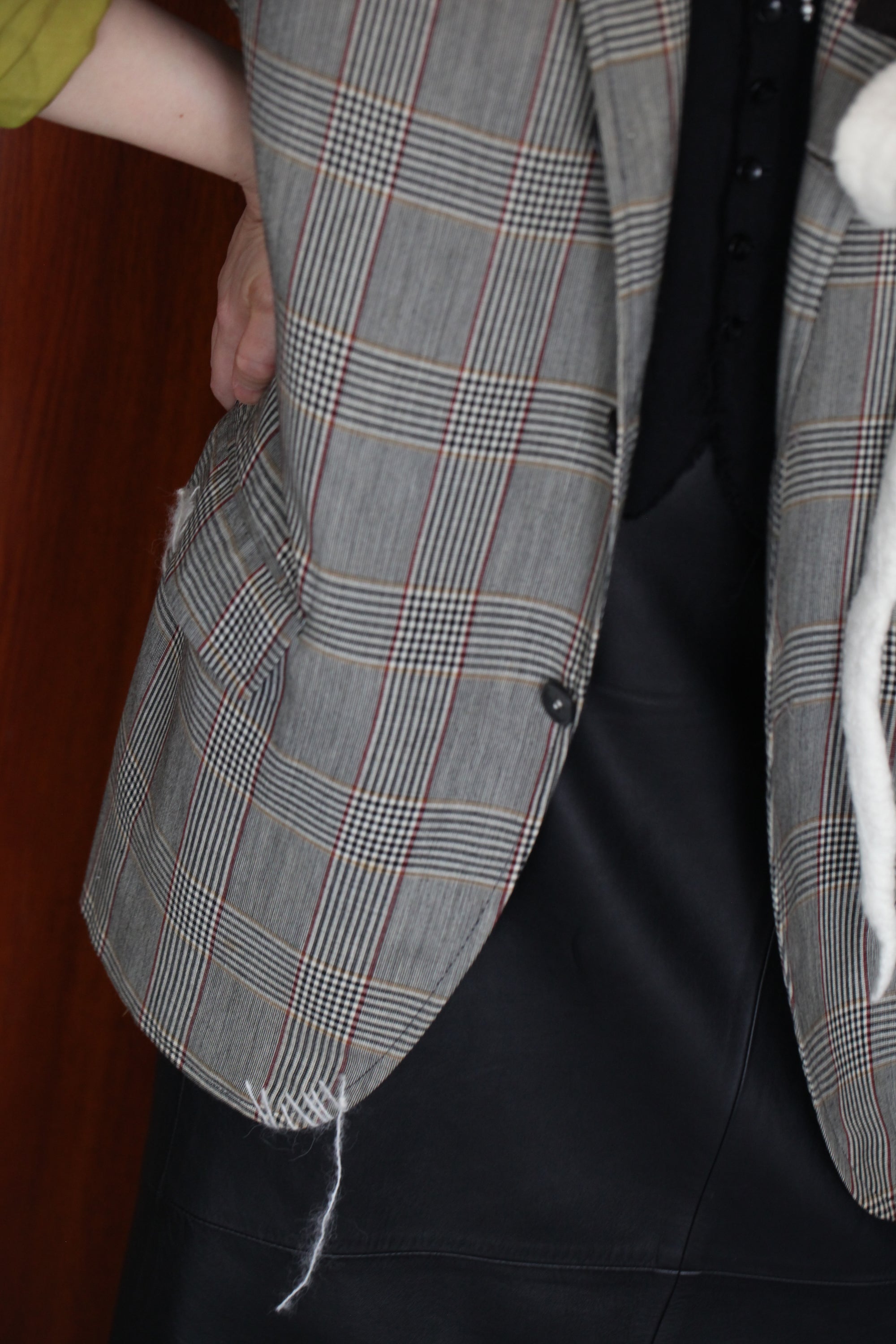 1_ウェットフェルトジャケット_バロックフェルトピン付き