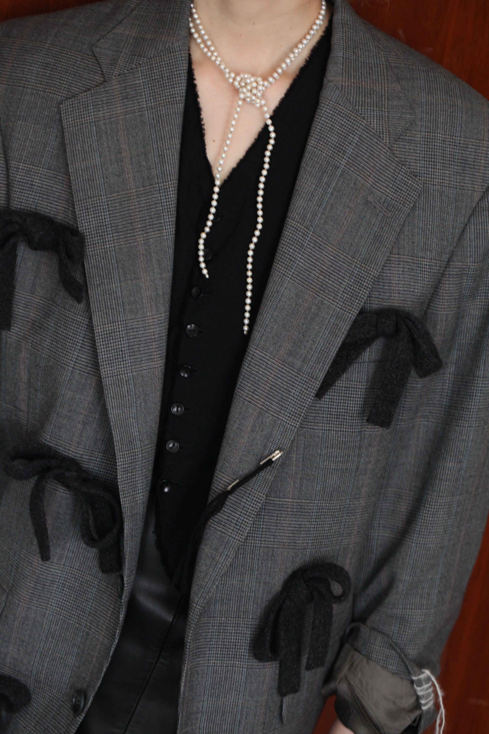 4_グレーリボンリボンジャケット_ウールピン付き