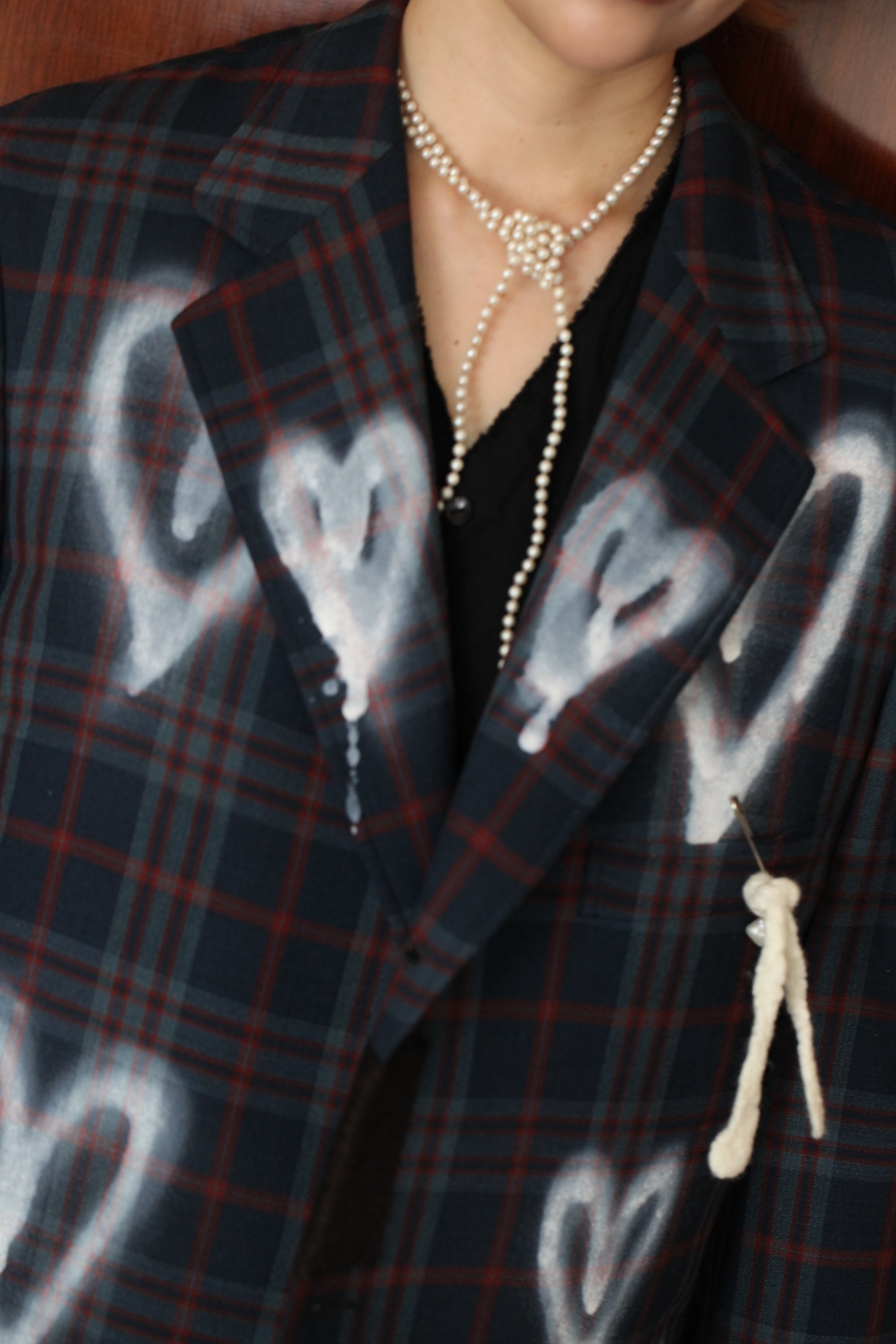 5_ハートペイントジャケット_バロックフェルトピン付き