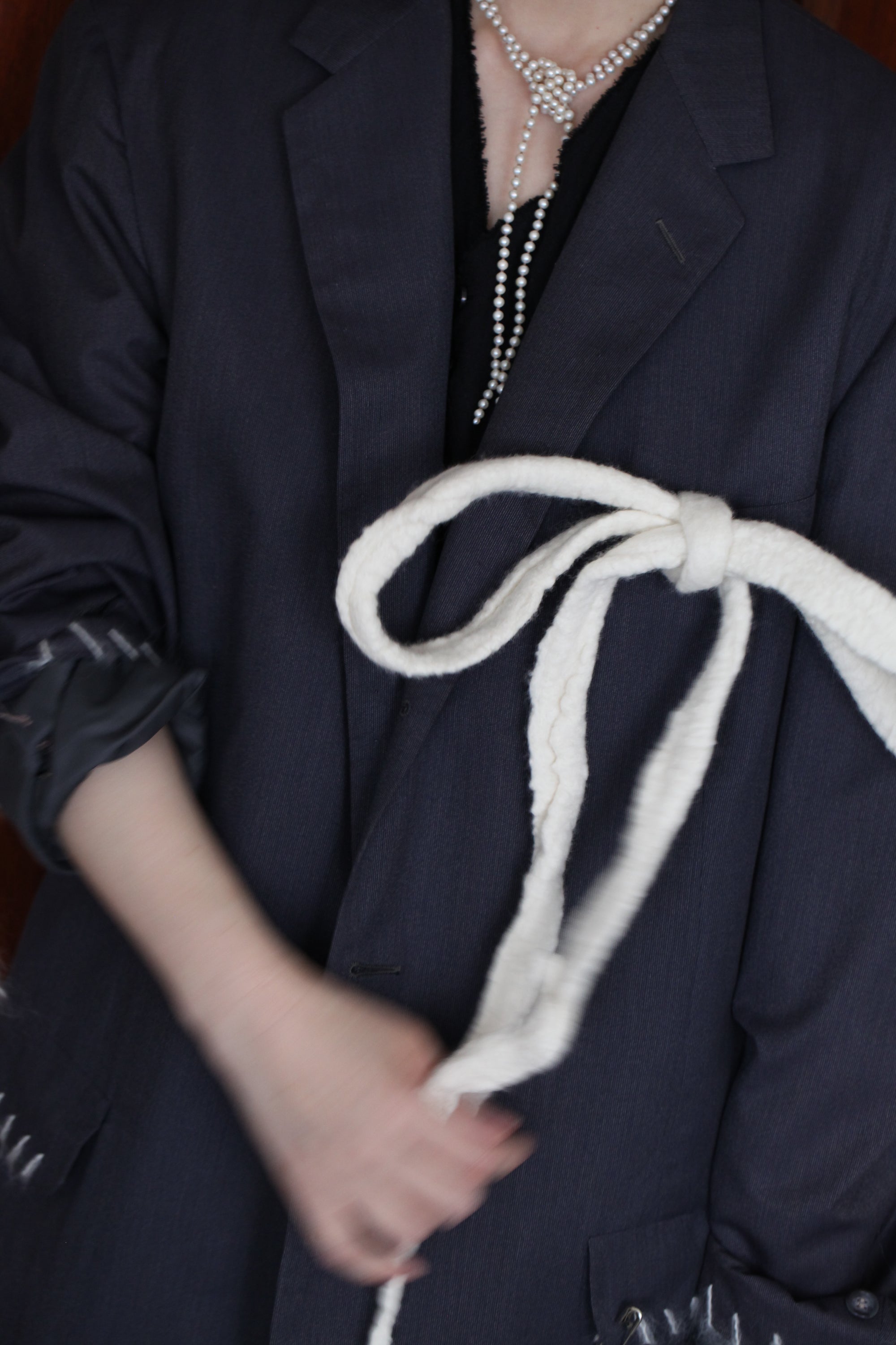 10_ウェットフェルトジャケット_バロックフェルトピン付き