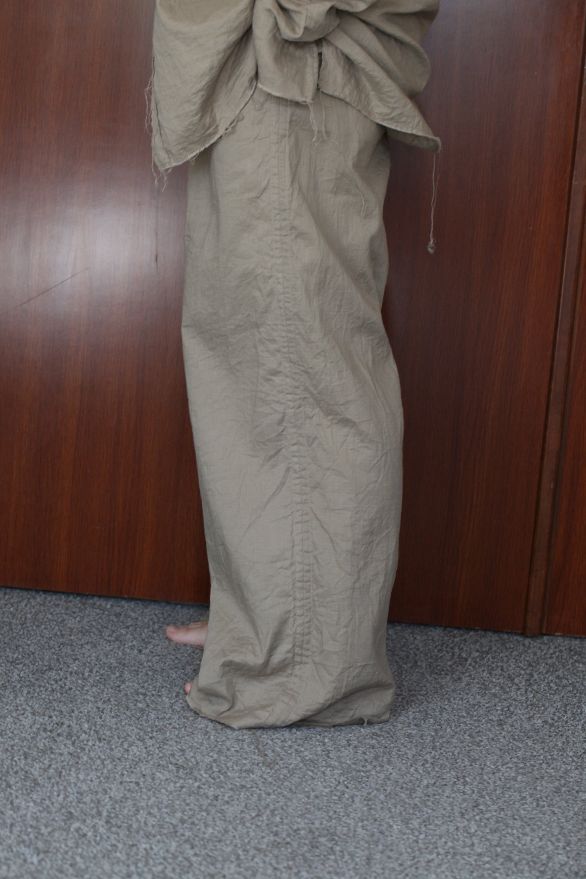 mayumi murasawa shirt_ベージュ_Vシャツ