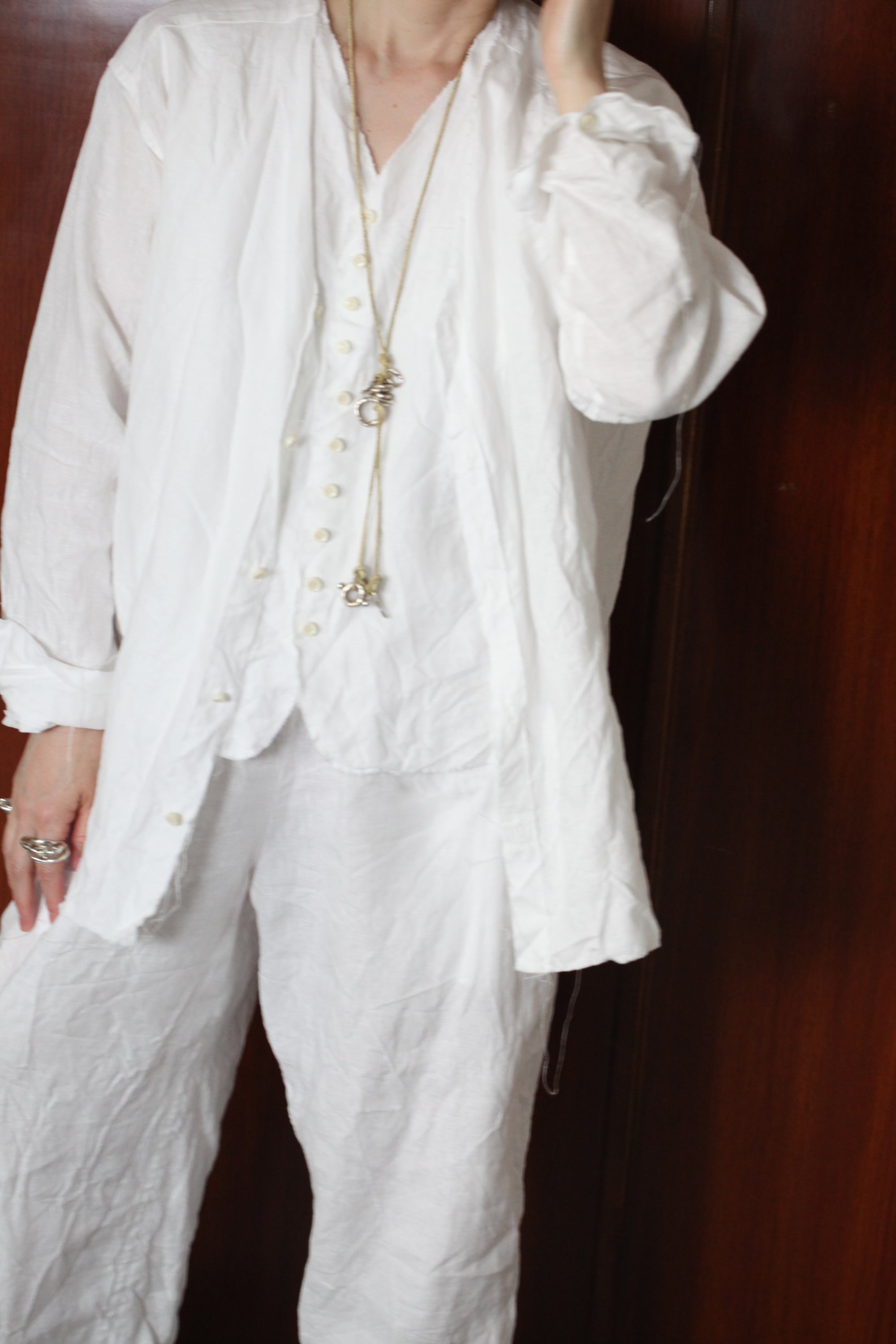 mayumi murasawa shirt_白_Vシャツ