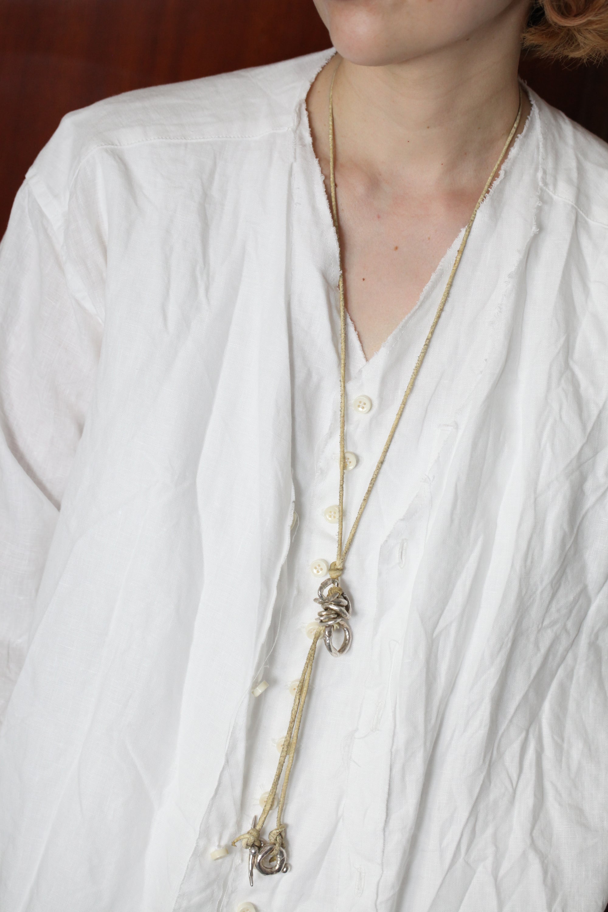 mayumi murasawa shirt_白_Vシャツ